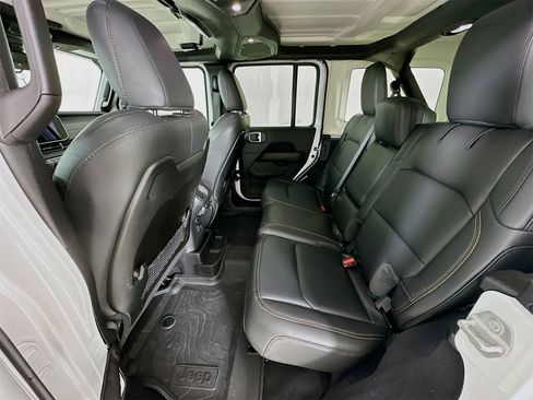 Used 2024 Jeep Wrangler Sahara w/ Safety Group image 24