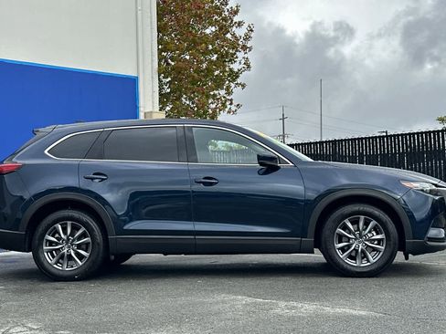 Used 2022 MAZDA CX-9 Touring w/ Touring Premium Package image 2