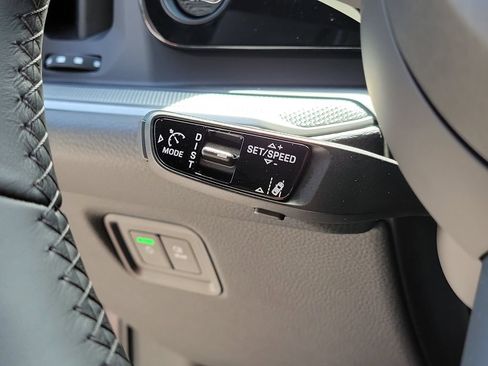 New 2026 Porsche Cayenne Coupe AWD/4WD image 37