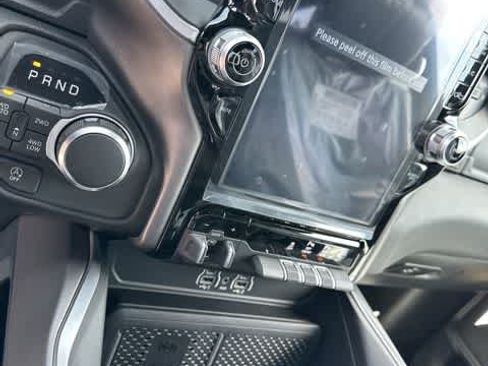 New 2026 RAM 1500 Big Horn AWD/4WD image 5