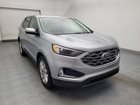 Used 2024 Ford Edge Titanium image 13