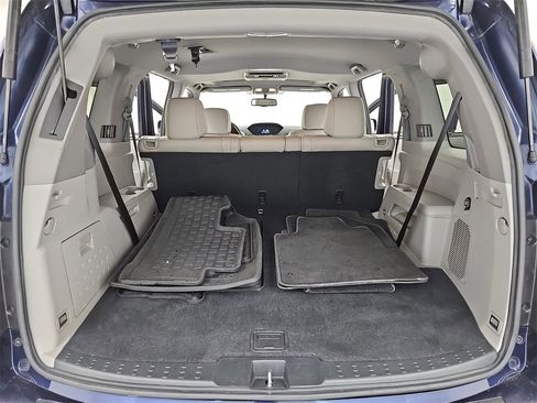 Used 2015 Honda Pilot Touring image 16