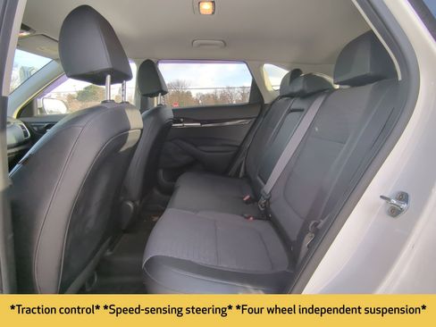 Used 2021 Kia Seltos S image 12