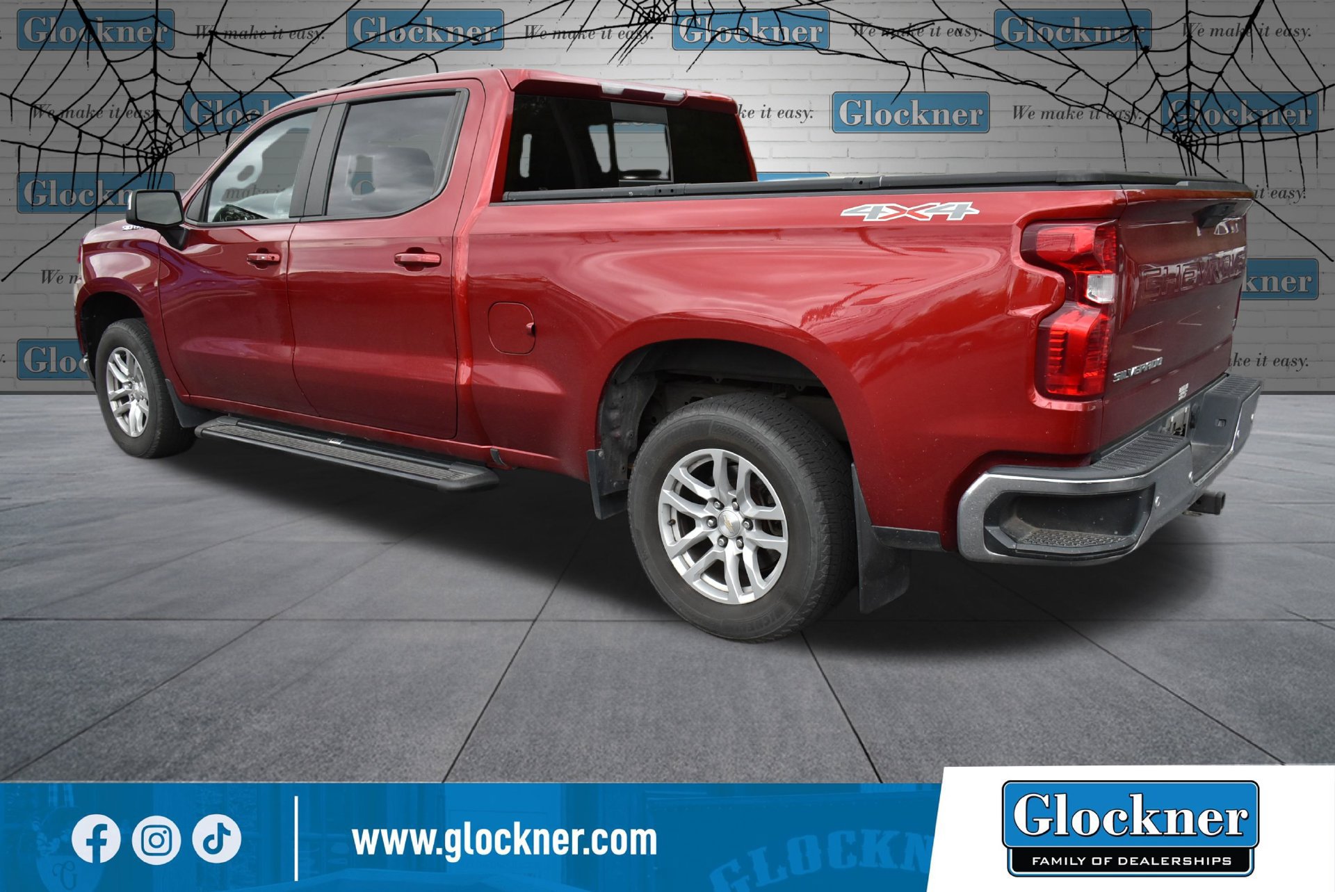 Used 2021 Chevrolet Silverado 1500 LT w/ Convenience Package II AWD/4WD image 8