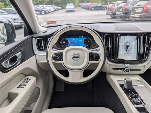 Certified 2024 Volvo XC60 B5 Plus w/ Protection Package Premier AWD/4WD image 10