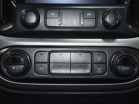 Used 2022 Chevrolet Colorado ZR2 image 29