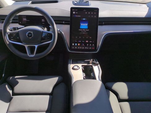 New 2025 Volvo EX90 Ultra image 11