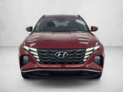 Used 2024 Hyundai Tucson SEL FWD image 2