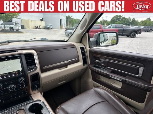 Used 2018 RAM 1500 Laramie Longhorn RWD image 25