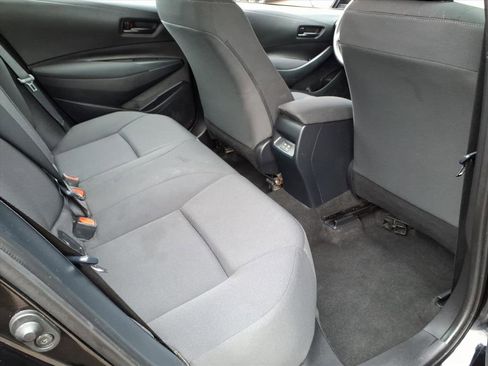 Certified 2023 Toyota Corolla LE image 9