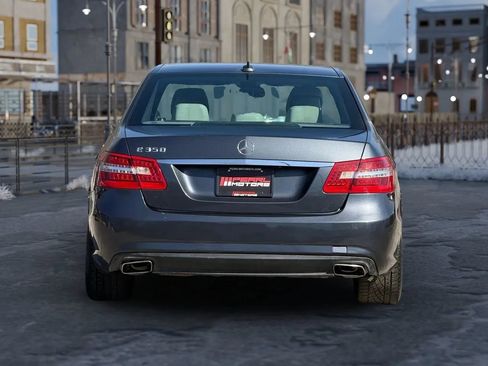 Used 2013 Mercedes-Benz E 350 Sedan image 6