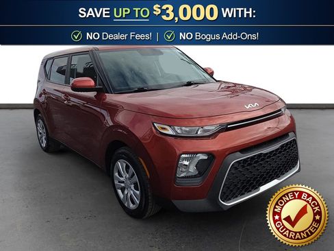 Used 2022 Kia Soul LX image 10