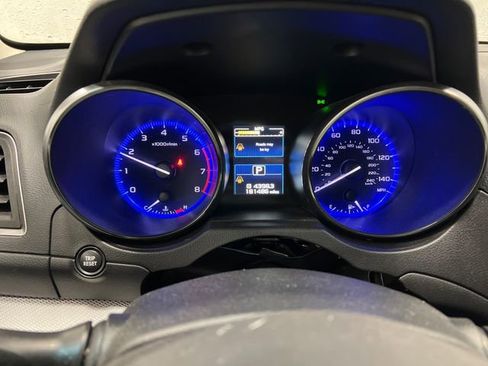 Used 2017 Subaru Outback 2.5i Premium image 12