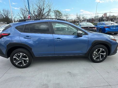 Used 2024 Subaru Crosstrek 2.0i Premium AWD/4WD image 4