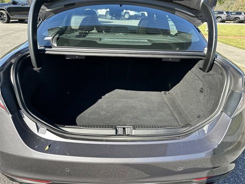 Used 2024 Alfa Romeo Giulia Ti image 19