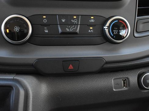 Used 2020 Ford Transit 350 XLT image 27