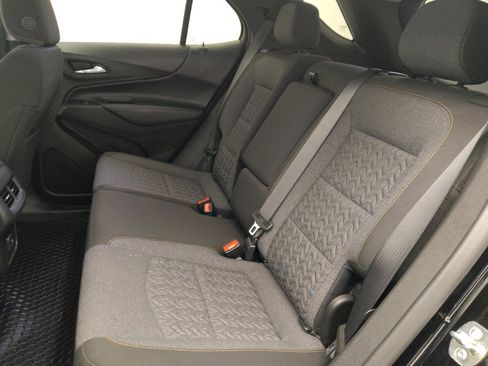Used 2024 Chevrolet Equinox LT FWD image 18