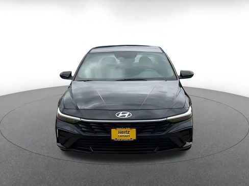 Used 2026 Hyundai Elantra Sport FWD image 4