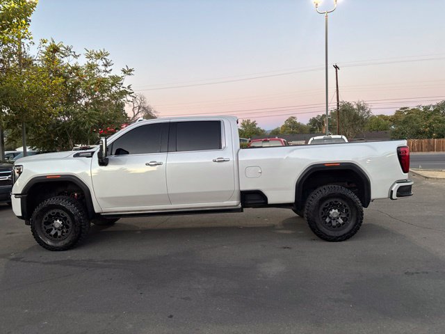 Used 2024 GMC Sierra 2500 Denali Ultimate AWD/4WD image 5