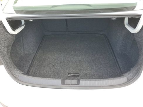Certified 2024 Volkswagen Jetta S FWD image 14