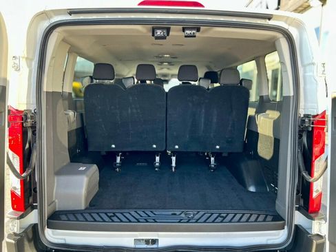 Used 2023 Ford Transit 350 XLT RWD image 7