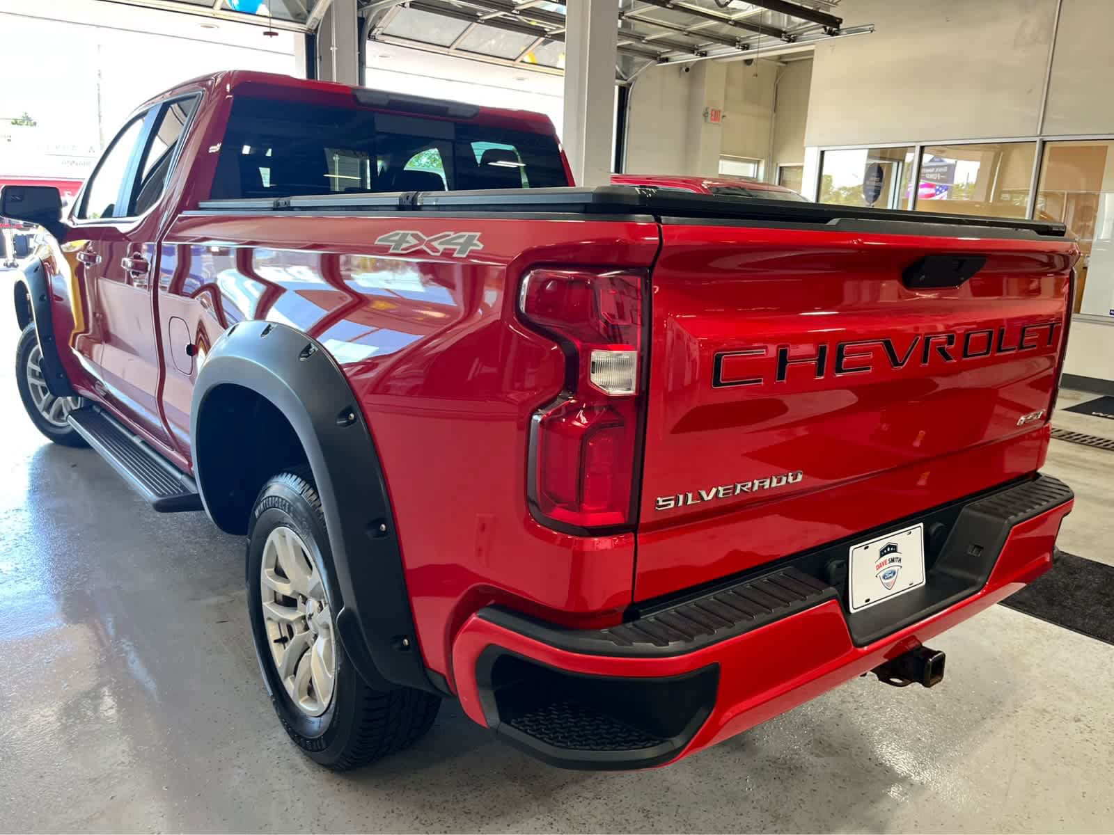 Used 2019 Chevrolet Silverado 1500 RST w/ All-Star Edition AWD/4WD image 2