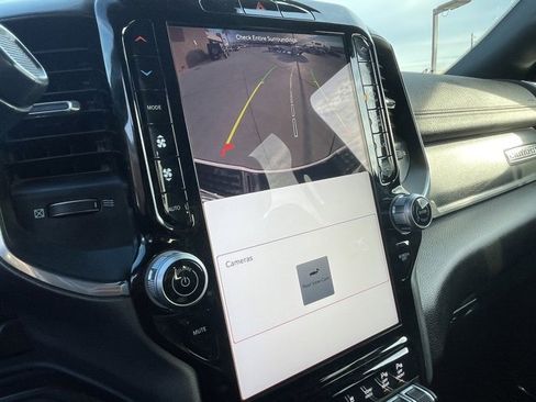 Certified 2025 RAM 2500 Laramie image 19