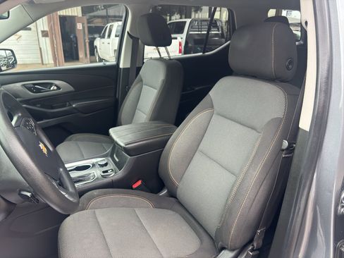 Used 2020 Chevrolet Traverse LS FWD image 25