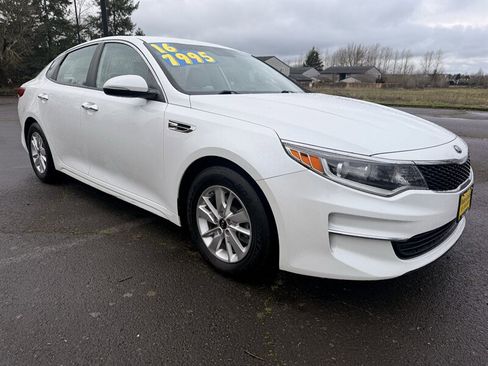 Used 2016 Kia Optima LX image 1