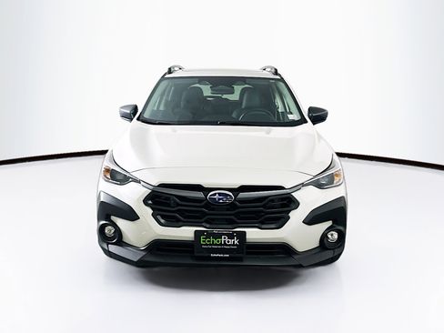 Used 2024 Subaru Crosstrek 2.0i Premium AWD/4WD image 2