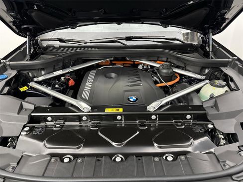 New 2026 BMW X5 xDrive50e w/ M Sport Package image 20