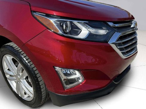 Used 2019 Chevrolet Equinox Premier image 11