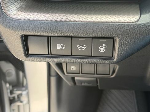 Used 2024 Toyota Prius XLE FWD image 25