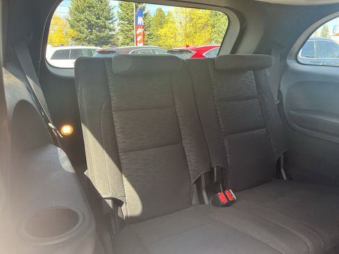 Used 2022 Dodge Durango SXT image 19