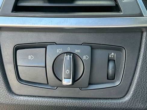 Used 2018 BMW 330i Sedan image 25