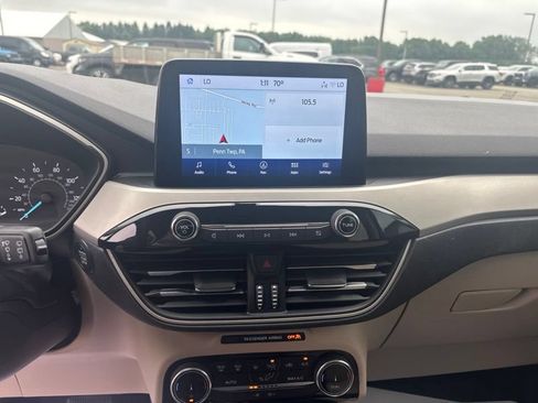 Used 2022 Ford Escape SE w/ Convenience Package FWD image 37
