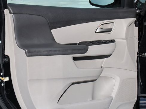 Used 2011 Honda Odyssey EX-L image 10