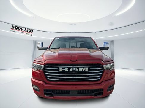 New 2026 RAM 1500 Laramie w/ Laramie Preferred Package AWD/4WD image 8