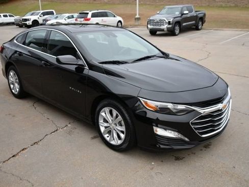 Used 2024 Chevrolet Malibu LT FWD image 7