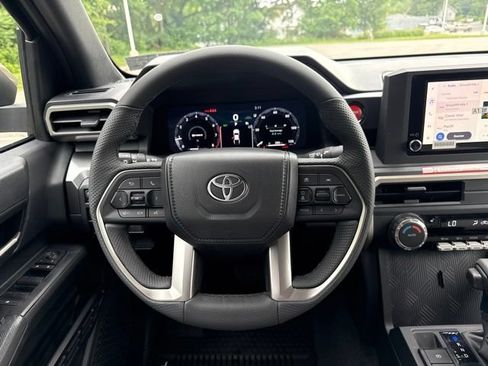 New 2026 Toyota Tacoma TRD Off-Road AWD/4WD image 19
