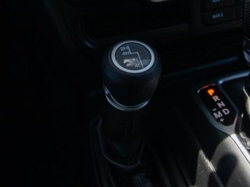 Used 2022 Jeep Wrangler Unlimited Sport AWD/4WD image 30
