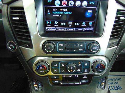 Used 2018 Chevrolet Tahoe Premier AWD/4WD image 16