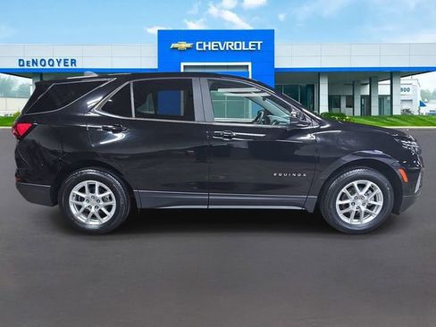 Used 2024 Chevrolet Equinox LT AWD/4WD image 6