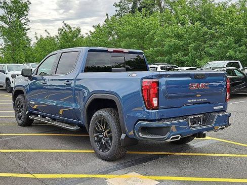 New 2026 GMC Sierra 1500 Elevation w/ Elevation Premium Package AWD/4WD image 4