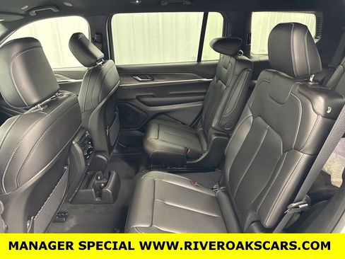 Used 2025 Jeep Grand Cherokee L Limited w/ MOPAR Finishing Package image 13