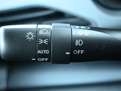 Used 2026 Subaru Crosstrek 2.5i Limited AWD/4WD image 28