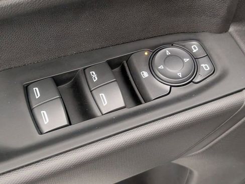 Used 2024 Chevrolet Silverado 1500 Custom image 12