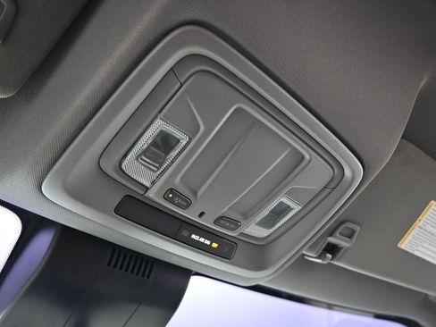 Used 2023 Chevrolet Silverado 1500 W/T image 19