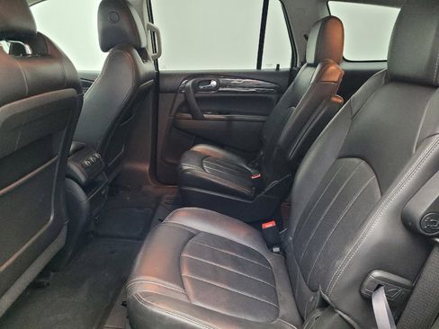 Used 2016 Buick Enclave Leather image 18