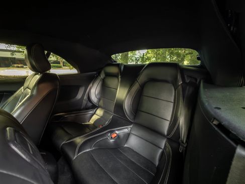 Used 2019 Ford Mustang Premium w/ Equipment Group 201A RWD image 18
